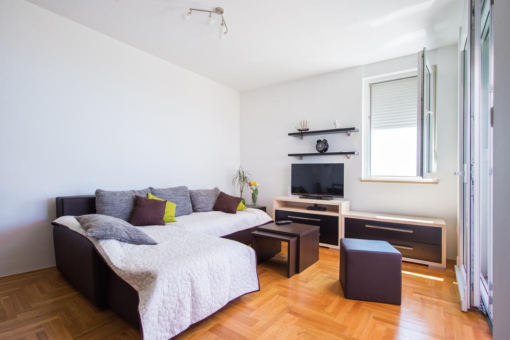 Apartment Dominik Podstrana Eksteriør billede