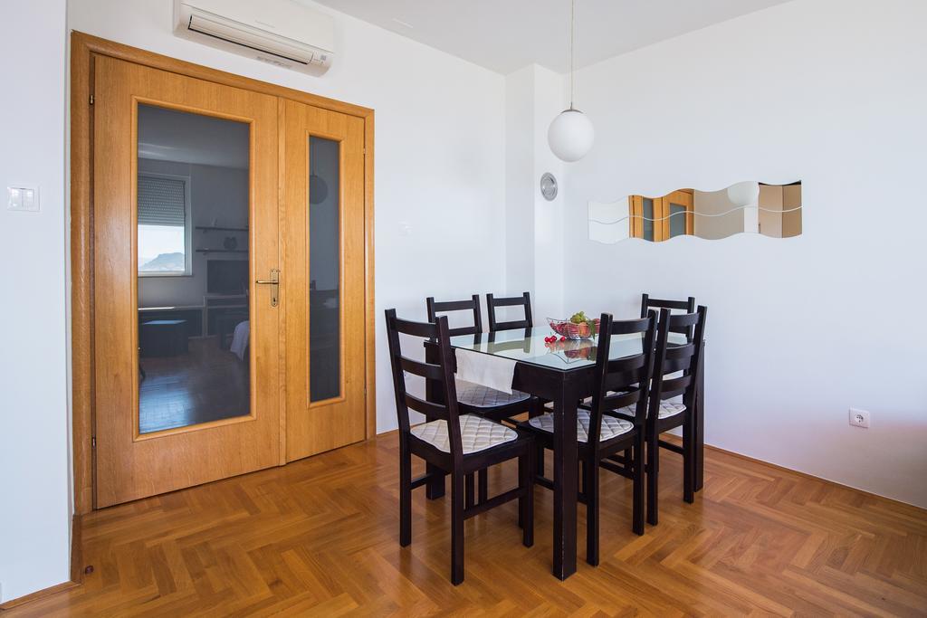 Apartment Dominik Podstrana Eksteriør billede